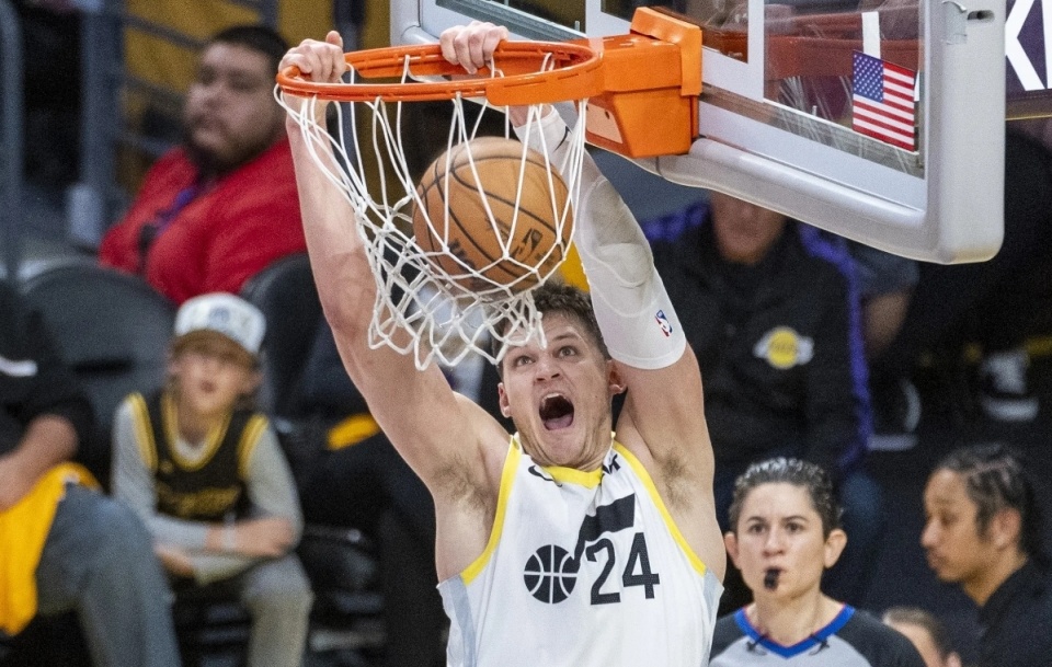 犯规而被罚 犯规而被罚